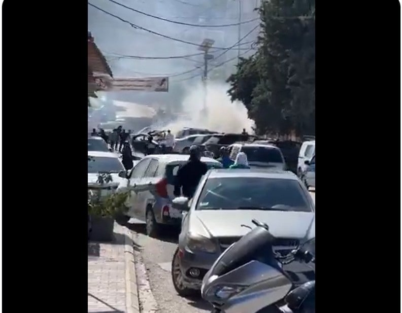 بالفيديو ـ قتيل و11 جريحًا في تبنين واستهداف شاحنة لنقل المياه بين أنصار وكوثرية الرز